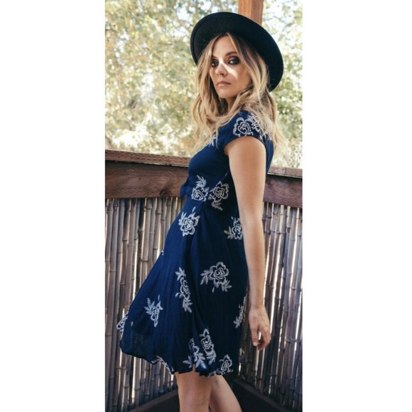 SAGE AND SADIE Scarlett Navy Blue Mini Dress - Picture 1 of 10